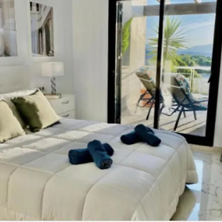 Premium Luxury-casares Del Mar-seaside *
