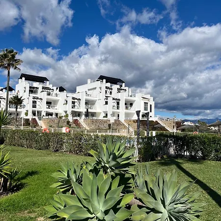 Premium Luxury-casares Del Mar-seaside Lägenhet *