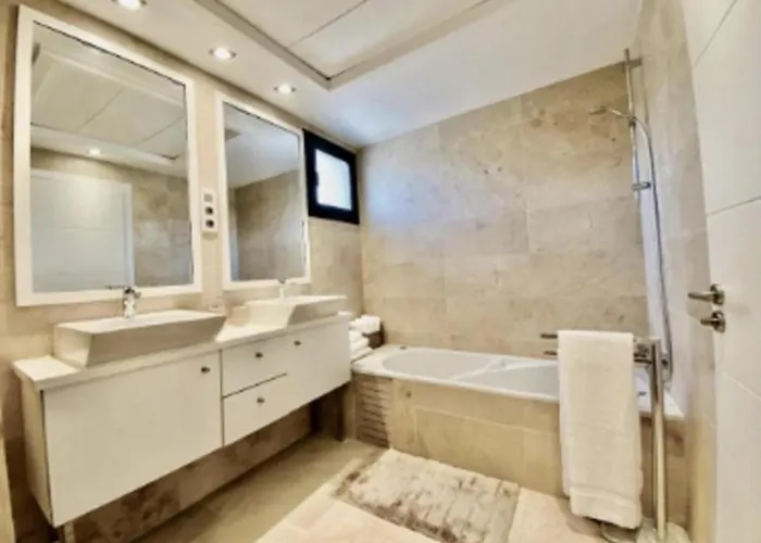 Premium Luxury-casares Del Mar-seaside Estepona